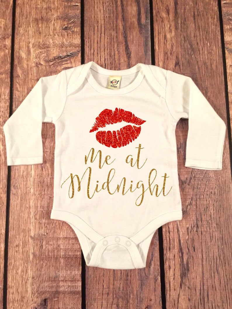 New Years Eve Outfit 2020 New Year Shirt New Year Celebration Shirt Kiss me at Midnight Bodysuit Baby Girl New Years New Years Bodysuit