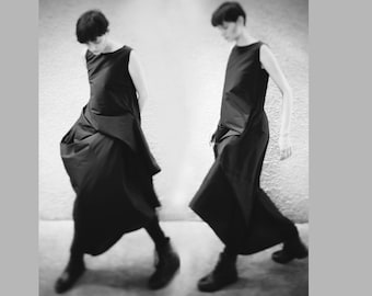 Vestido largo negro asimétrico de vanguardia japonesa