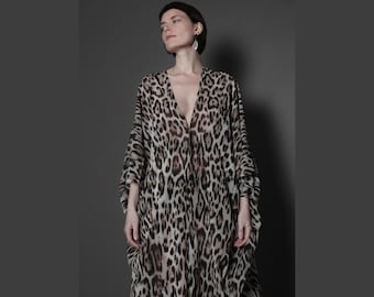 Bohemian leopard print kaftan dress. Animal print kaftan. Kaftan with leopard print. Resort wear. Tropical vacation gown