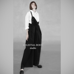 Japanese avant-garde pinafore skirt. Avant garde clothing for women