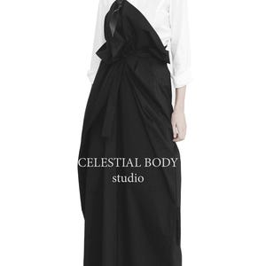 Avant Garde Black Overall Skirt: Deconstructed Pinafore with Leather Strap. Japanese Avant Garde clothing image 2