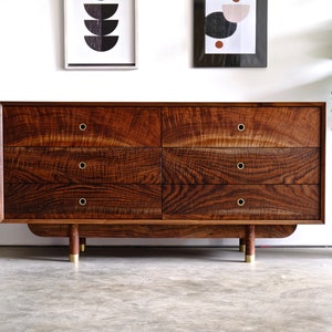 Mid Century Modern Dresser / Walnut Solid Wood Dresser / Hand Made 6 Drawer Dresser / Minimalist Dresser / Modern Walnut Dresser