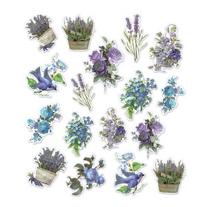 K&ouml;nnte beinhalten: Ein Set mit 36 blauen und violetten Blumenaufklebern mit Lavendel, Vergissmeinnicht und Rosen. Die Aufkleber sind perfekt, um Ihren Bastelarbeiten und Projekten einen Hauch von Vintage-Charme zu verleihen.