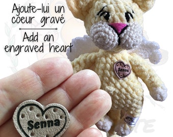 GENUINE leather HEART LABEL, laser engraving, personalize your amigurumi creations or other creations.