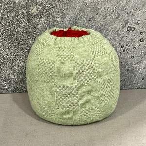 Yarn Cake Cover image 6