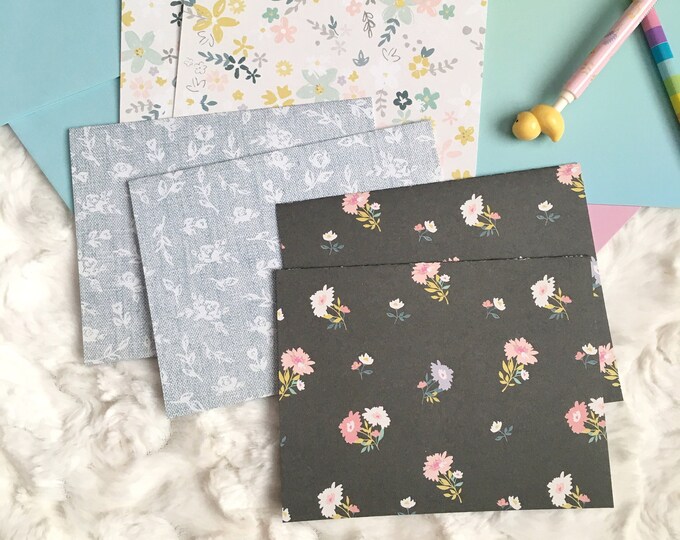 Blank Floral Note Cards