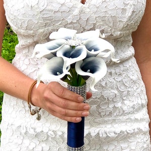 Navy Blue Calla Lily Bridesmaid Bouquet, Navy Lily Bouquet, Real Touch Calla Lily Bouquet, Brooch Bouquet, Bling Bouquet, Calla Lily Bouquet