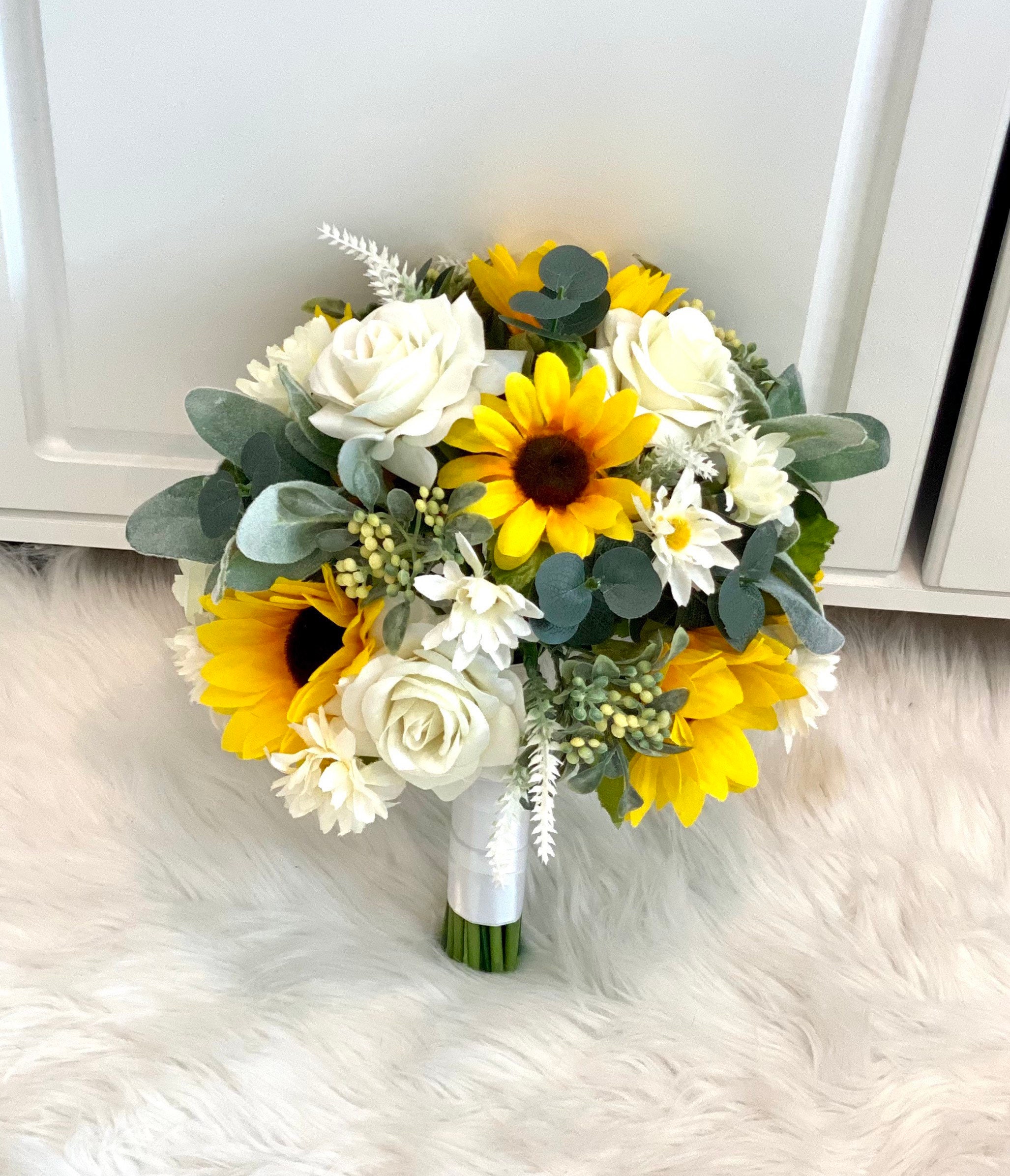 Sunflower and white roses deals