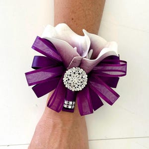 Purple Calla Lily Wrist Corsage, Plum Calla Lily, Plum Corsage, Brooch Corsage, Bling Wrist Corsage, Calla Lily Wrist Corsage, Pl