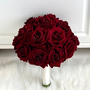 Burgundy Rose Bouquet, Rose Bouquet, Red Rose Bouquet, Burgundy Boutonnière, Winter Bouquet, Burgundy Bouquet