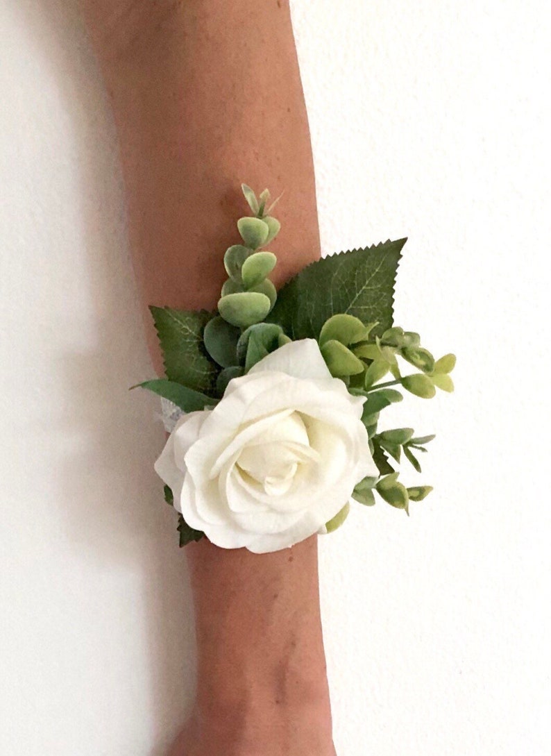 Simple Wrist Corsages Corsage Prom