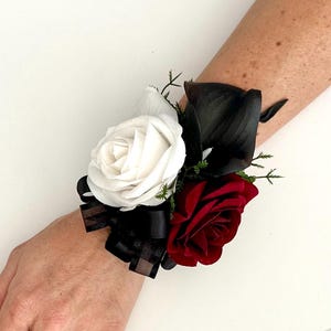 Burgundy and Black Wrist Corsage, Burgundy Corsage, Black Wrist Corsage, Burgundy Corsage, Ivory Corsage, Mother Wrist Corsage, Wedding Wri