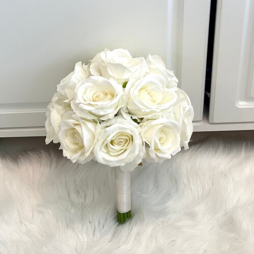 Ivory Garden Rose Bouquet - Etsy
