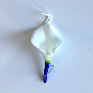 1 White Calla Lily Boutonniere, Real Touch Calla Lily Boutonniere, Cream Lily Boutonniere, Grooms Boutonniere, Groomsman Boutonniere, White