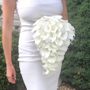 Cascading White Calla Lily Bouquet, Cream Brooch Bouquet, Ivory ...