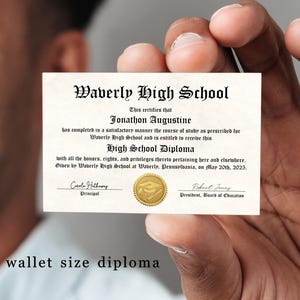 Diploma tamaño billetera, mini diploma imprimible, plantilla de réplica en miniatura personalizada, lindo regalo de graduación, descarga de archivo editable