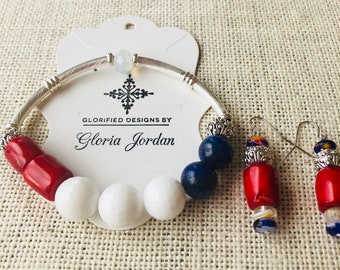 Red White & Blue Women's  Stretch Bracelet and Earring Set  2 Piece 7 1/2