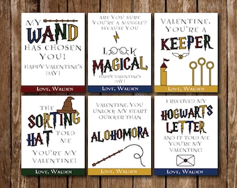 Puede incluir: Seis tarjetas de San Valentín imprimibles con temática de Harry Potter. Las tarjetas incluyen texto como "¡Mi varita te ha elegido!" y "¡Valentín, eres un guardián!"