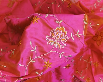 80gsm Mulberry Silk Embroidered Fabric by the yard Indian Embroidery Fabric Silk Scarf Curtain Costumes Apparel Wedding Dress Material Gift
