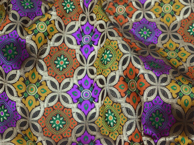 Indian Banaras Silk Purple Benarse Brocade by the Yard Wedding Dress fabric Banarasi silk Dress Material Lengha Crafting Sewing Costumes