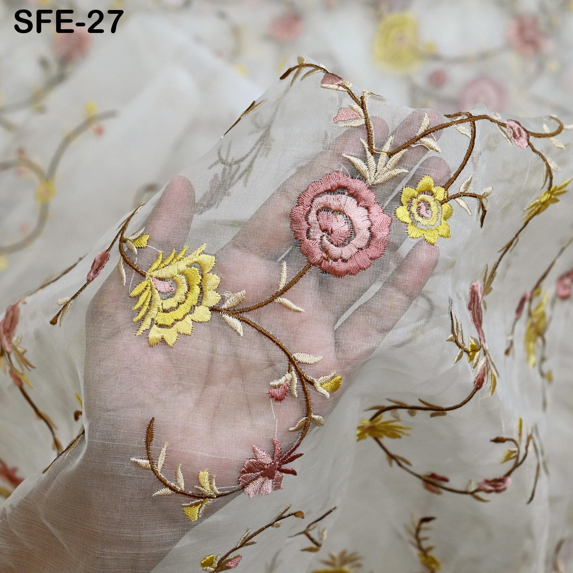 〈新品〉todayful / Sheer Embroidery Blouse F TODAYFUL（トゥデイフル）の「【TODAYFUL/トゥデイフル】Sheer