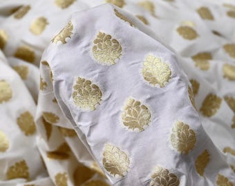 White Dyeable Brocade Fabric by the yard Gold Banarasi Lehenga Skirt Costume Wedding Dress Material Drapery Cushion Covers Saree Blouses