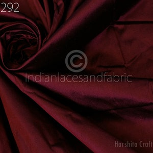 80 g/mq Tessuto di seta pura tinta unita morbido bordeaux indiano tagliato a misura per abiti da sposa costumi abiti da festa drappeggio