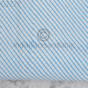 Tessuto di cotone diagonale stampato a blocchi indiani tagliato a misura Abito estivo da donna Cucito Quilting Tenda Abbigliamento