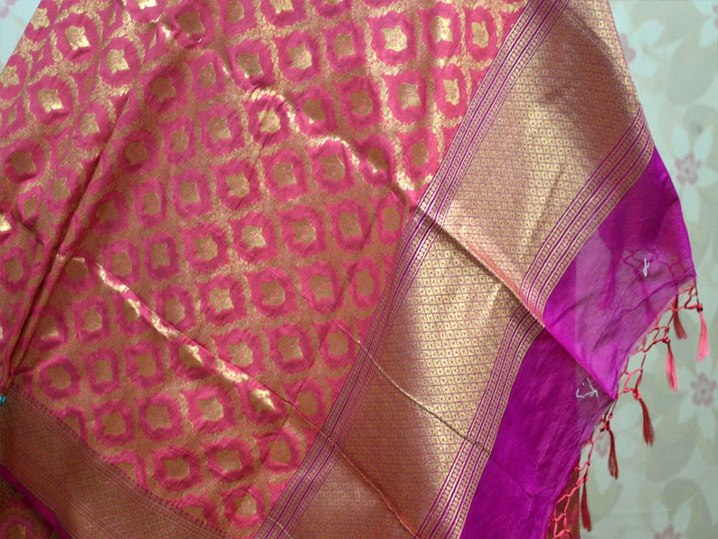 Banarasi Dupatta Long Wedding Silk Scarf Indian Brocade Scarf Women stole Christmas Gifts ethnic bohemian scarf Evening Scarves