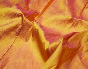Iridescent Yellow Fuchsia Indian Pure Dupioni Raw Silk Fabric by the Yard Sewing Costumes Wedding Prom Dress Skirt Coat Pillow Cover Curtain