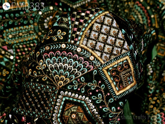 Green Indian Embroidered Velvet Fabric by the Yard Sewing DIY Crafting  Wedding Dress Costumes Tote Bags Cushion Cover Table Runner Quilting - Etsy  UK