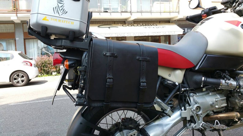 Total black color. BMW r 1150 GS leather bag