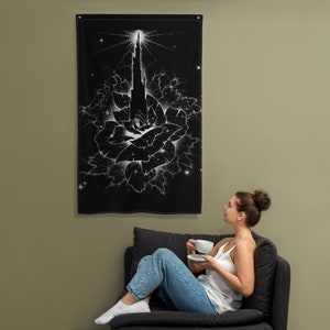 Tower and Rose Flag Stephen King Gungslinger Dark Tower sci-fi fantasy western