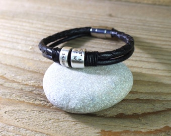 Herren Doppel personalisierte aus schwarzem Leder Jubiläum solide Silberperle Nachricht Armband Papa Vater Sohn Freund Mann Geschenk individuell maßgeschneiderte