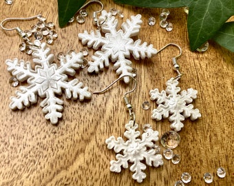 Snowflake earrings Christmas earrings lightweight earrings sterling silver winter jewellery dangle earring secret santa gift