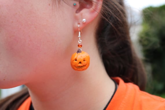Pumpkin earrings deals