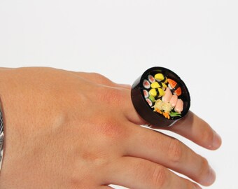 Anillo de caja bento, anillo de sushi, joyería de comida japonesa, anillo de comida asiática, anillo de sushi en miniatura, anillo de comida en miniatura, anillo de sushi pequeño, anillo de comida en miniatura