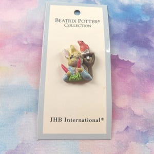 1 Vintage Beatrix Potter Buttons 1 1/8th Inches    Peter Rabbit