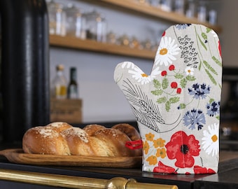 Linen Blend Wildflowers Oven Mitt: Handmade Kitchen Accessory