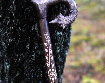Handmade Wooden Walking Cane: Carved Fox Handle, Antique Design