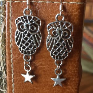 Owl earrings, silver filigree owl dangle earrings, whimsical bird, Halloween earrings, night owl, owl lover gift image 2