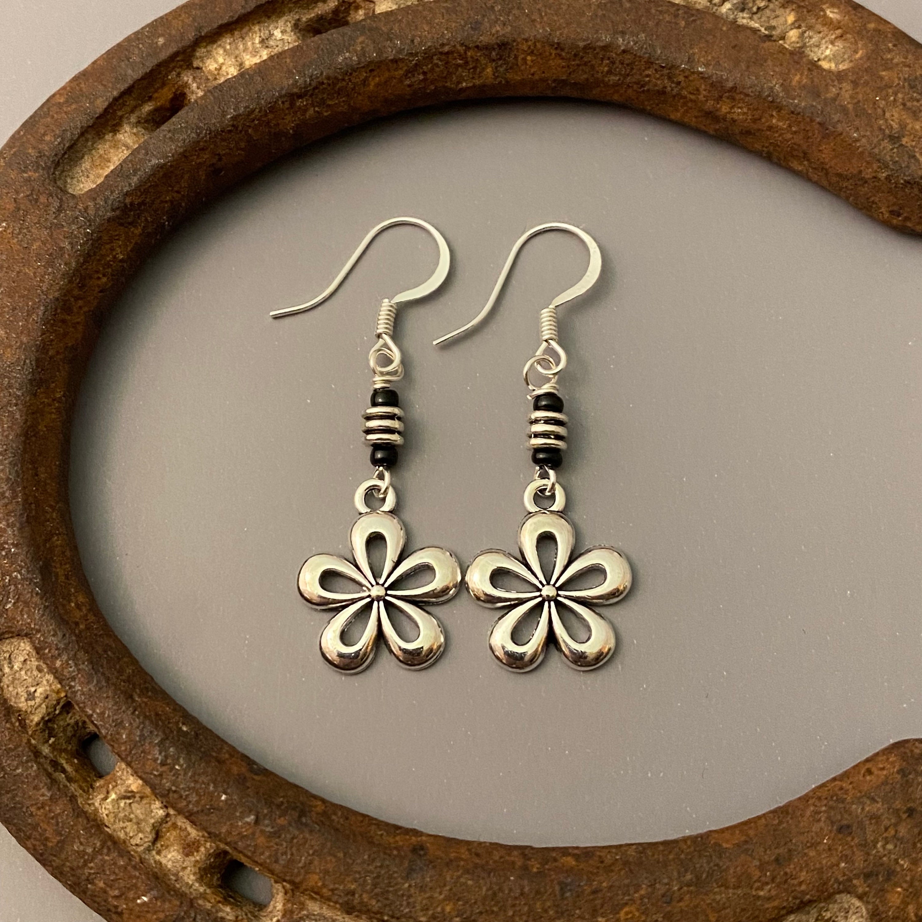 Vintage Daisy Flower Silver Dangle Earrings - Sterling Silver Hooks, Perfect Mother's Day Gift 3 thumbnail image