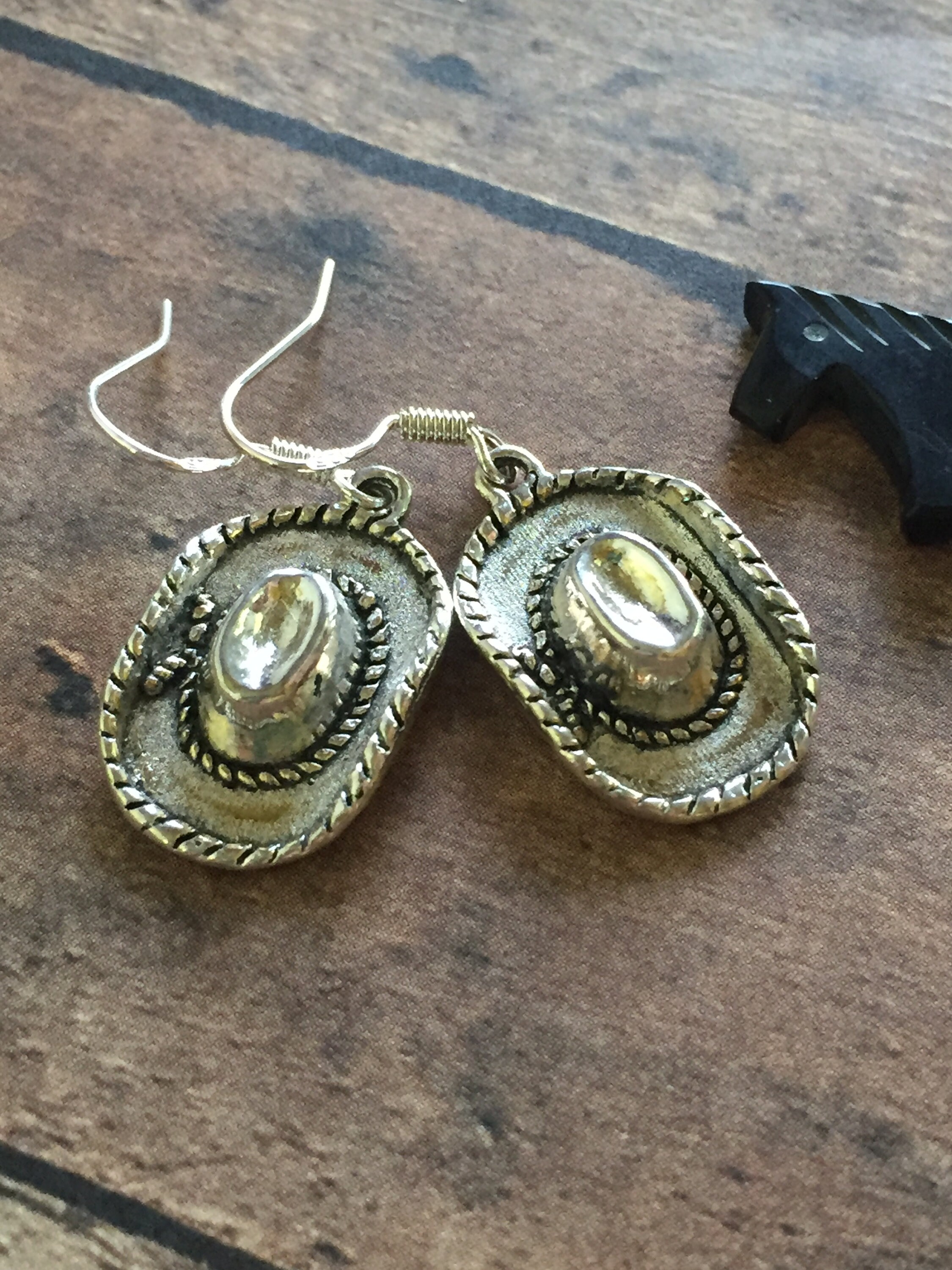 Cowboy Hat Earrings Buckaroo Cowgirl Hat Dangle Earrings Etsy