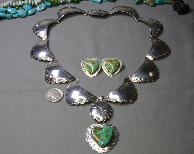 NAVAJO KINGMAN TURQUOISE Sterling Silver Hearts 19" Collar Necklace & signed Post Earrings
