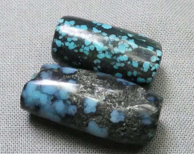 Lot of 2 CLOUD MOUNTAIN TURQUOISE 22-16mm Barrel Beads 50cts