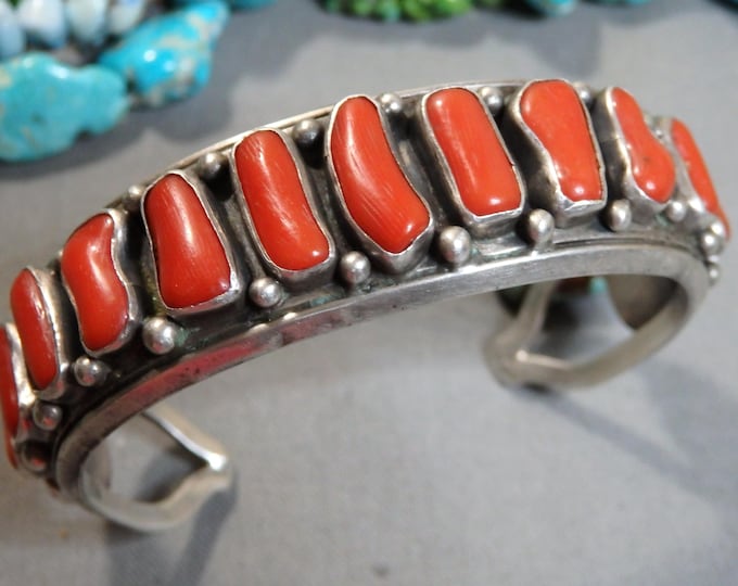 KEWA Pueblo MEDITERRANEAN CORAL Sterling Silver 15Gem Row Cuff Bracelet 6"-7"size