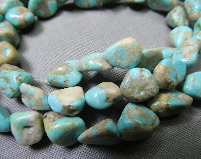 Nevada #8 TURQUOISE 7-10mm Nuggets BEADS 16" Strand 111cts