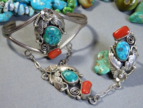 Quality Vintage Native American Navajo Cario Lake Turquoise Sterling Silver Necklace Old Quality Vintage Native American Navajo Cario Lake Turquoise Sterling Silver Necklace Old