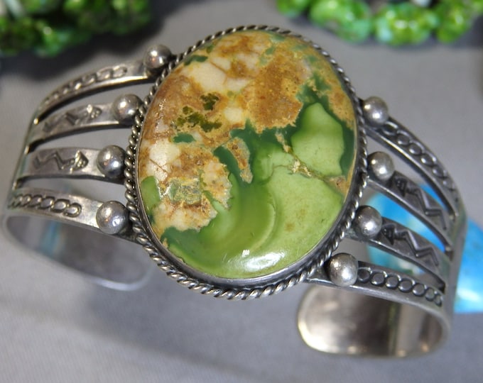 Fred Harvey Era NAVAJO NAtural HACHITA TURQUOISE Coin Silver Cuff Bracelet Gekko totem