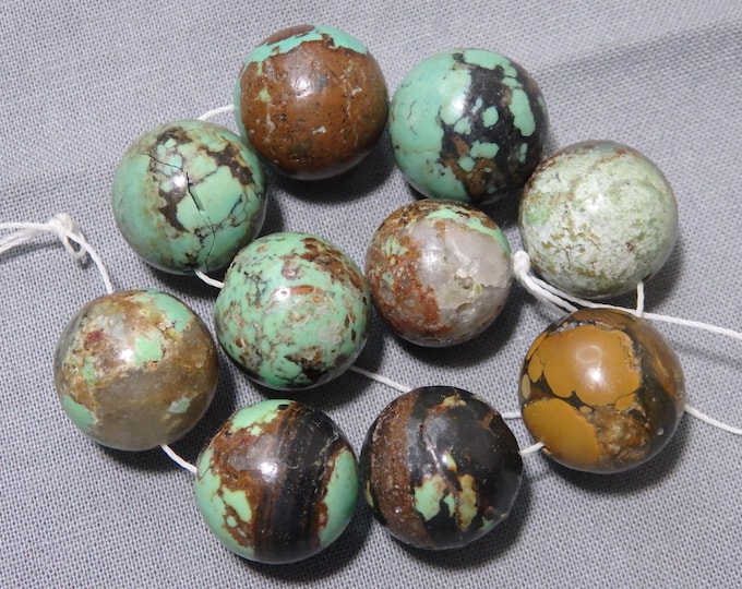 HUBEI TURQUOISE 5-16mm Round Beads 6.25" Strand 237cts 1mm drilled hole